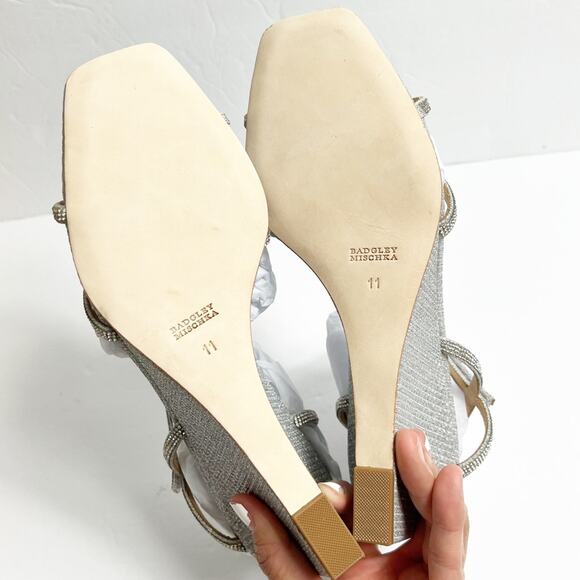 BADGLEY MISCHKA REAGAIN EMBELLISHED WEDGE SILVER WOMEN HEELS SIZE 11M BRAND NEW - Picture 12 of 12
